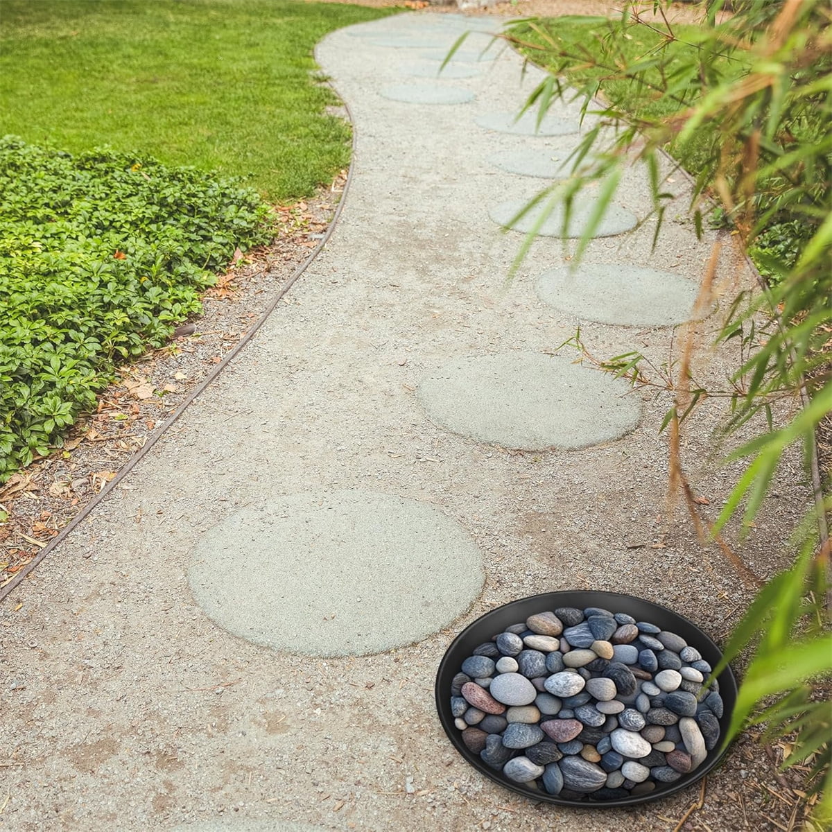 Tutuviw 3 Size Round Stepping Stone Mold,Cement Molds for Concrete,Plastic Concrete Molds for Casting Garden Pavement Precast and Forms Walkway (10"/11.4"/12.6", Black)