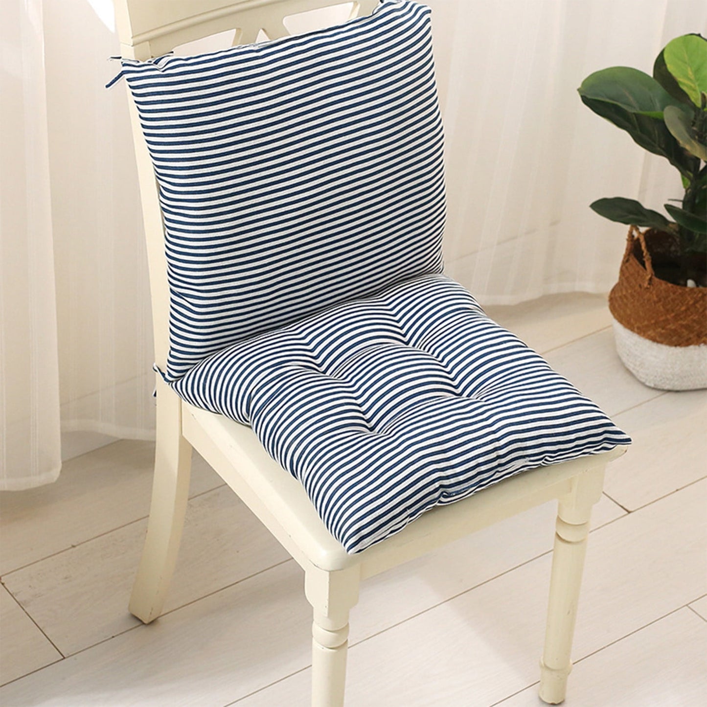High Back Chair Cushions with Ties, 15.7" Indoor Outdoor Rocking Patio Chair Cushions, Non-skid No-Slip Onepiece Dining Chair Pad for Kitchen Dining Room Living Room Black