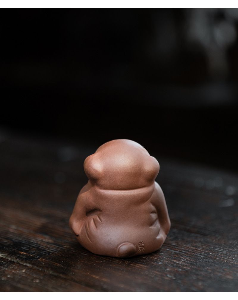 Handcrafted Purple Clay Chinese Kung Fu Tea Accessories Pet Small Lazy Dog, Zisha Tea Pet Meditative Dog Ornaments, Lazy Sleepy Puppy Sculpture Crafts for Decoration