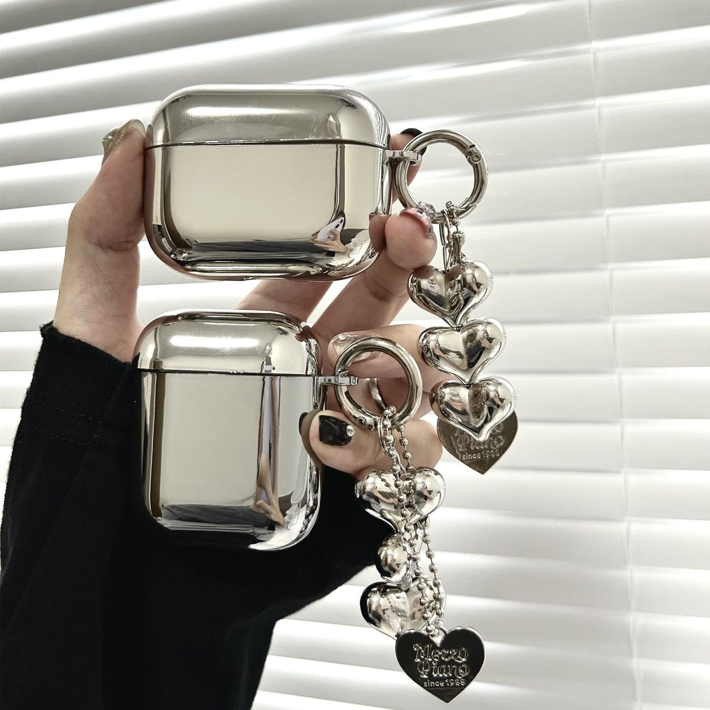 Electroplated 3D Heart + Bracelet Apple AirPods Pro 2