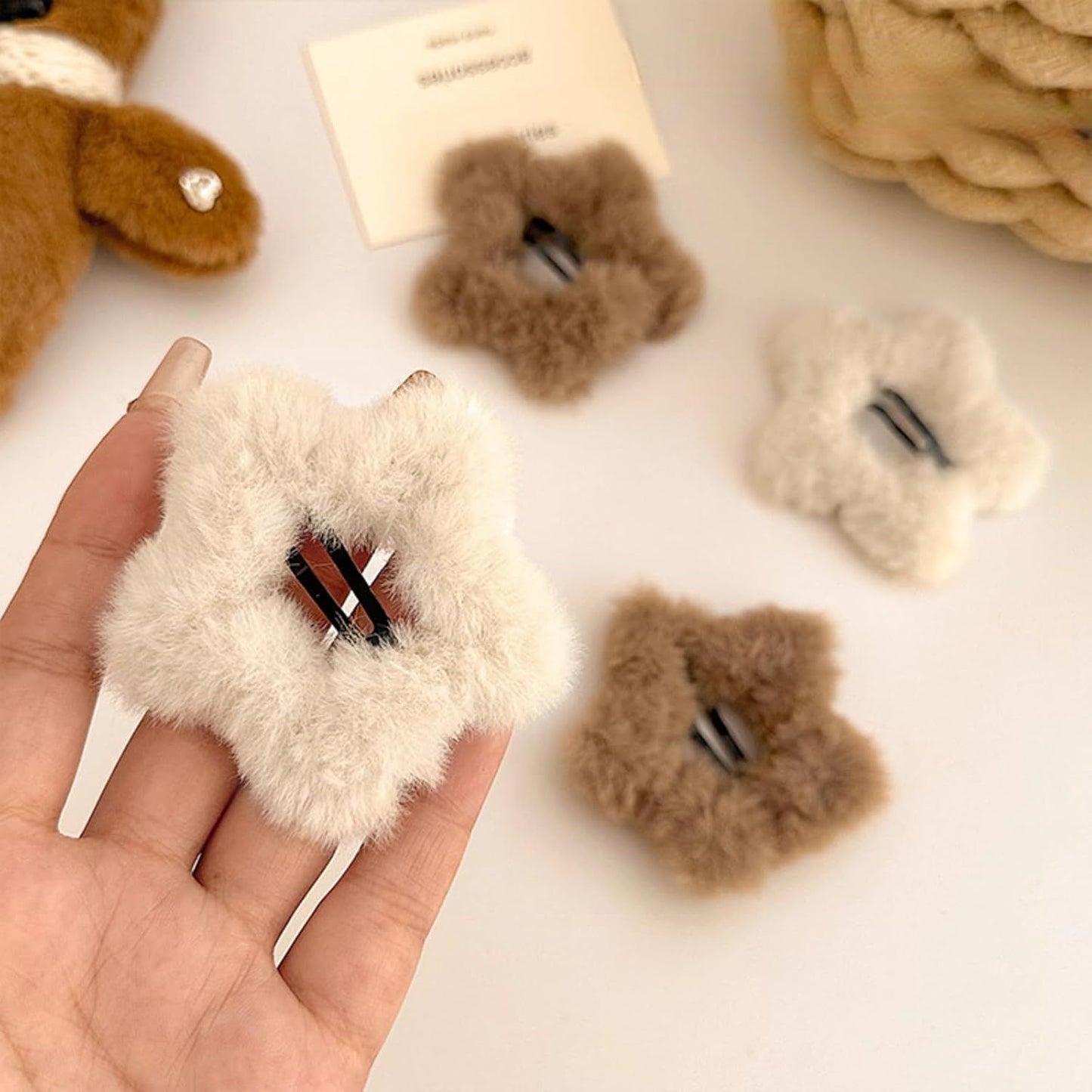 6 Pcs Plush Star Hair Clips for Women Girls, Winter Hair Accessories Fuzzy Hairpins for Bangs Side Hair Holders (Mix)