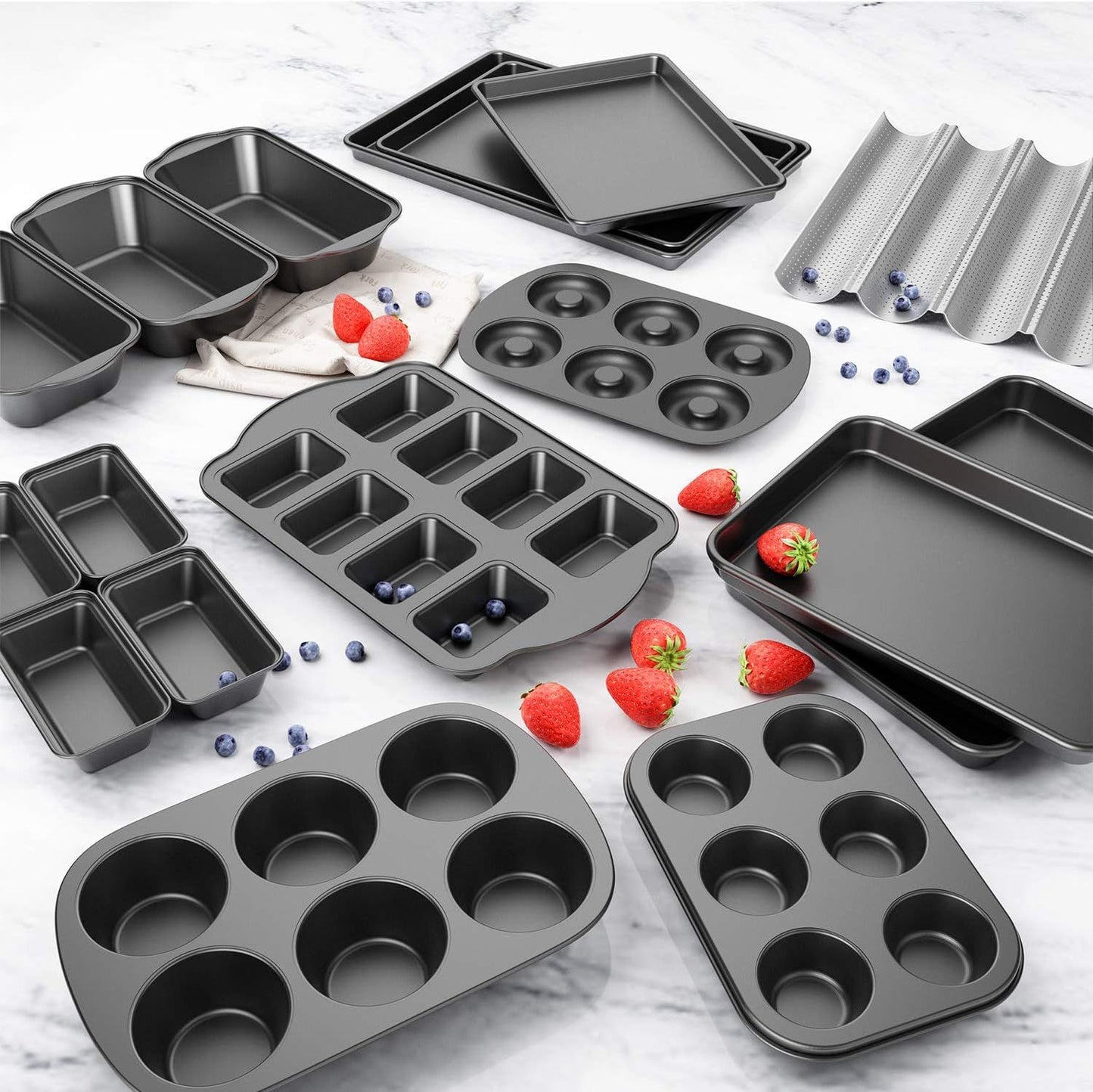 Muin Top Pan, 4-Cup Hamburger Bun Pan, Large Whoopie Pies Pan, Non-Stick Bakeware or Eggs, Cornbread, Small Cake Layers and Drop Cookies, Set o 3