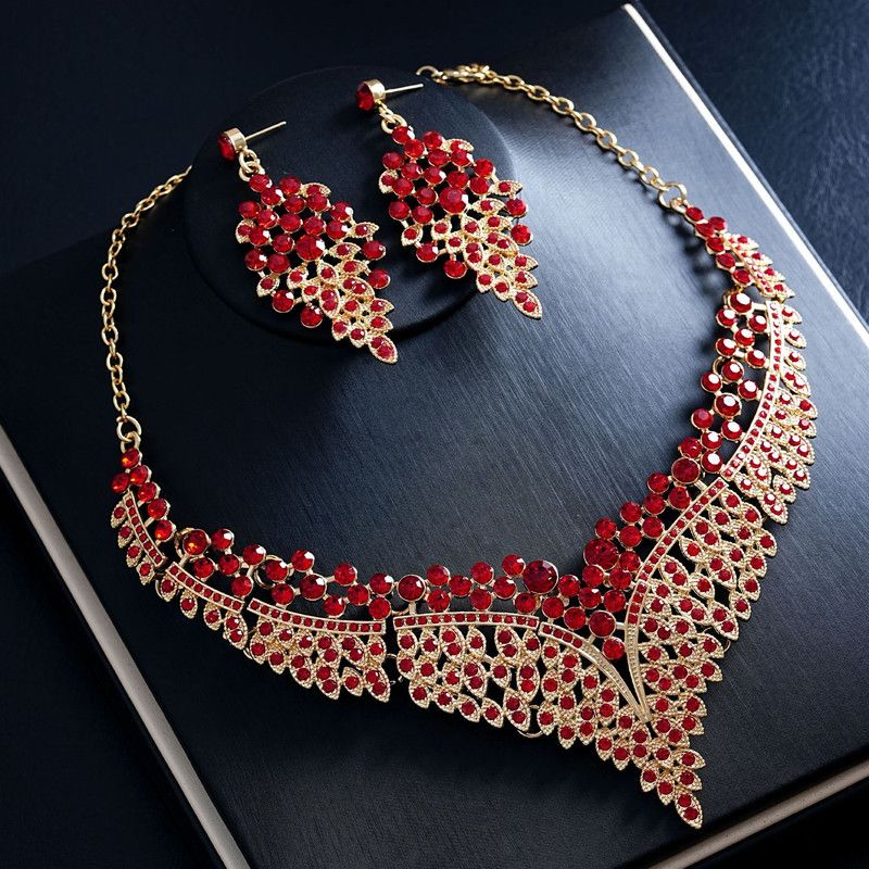 Affordable Luxury, Statement-Making Full-Diamond Necklace and Earring Set, Accessories for Banquets, Parties, and Weddings – Red