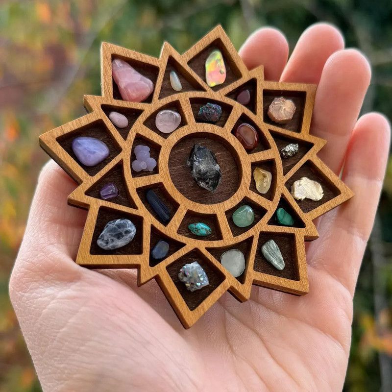 Wooden display stand for mini curiosities,Mandala
