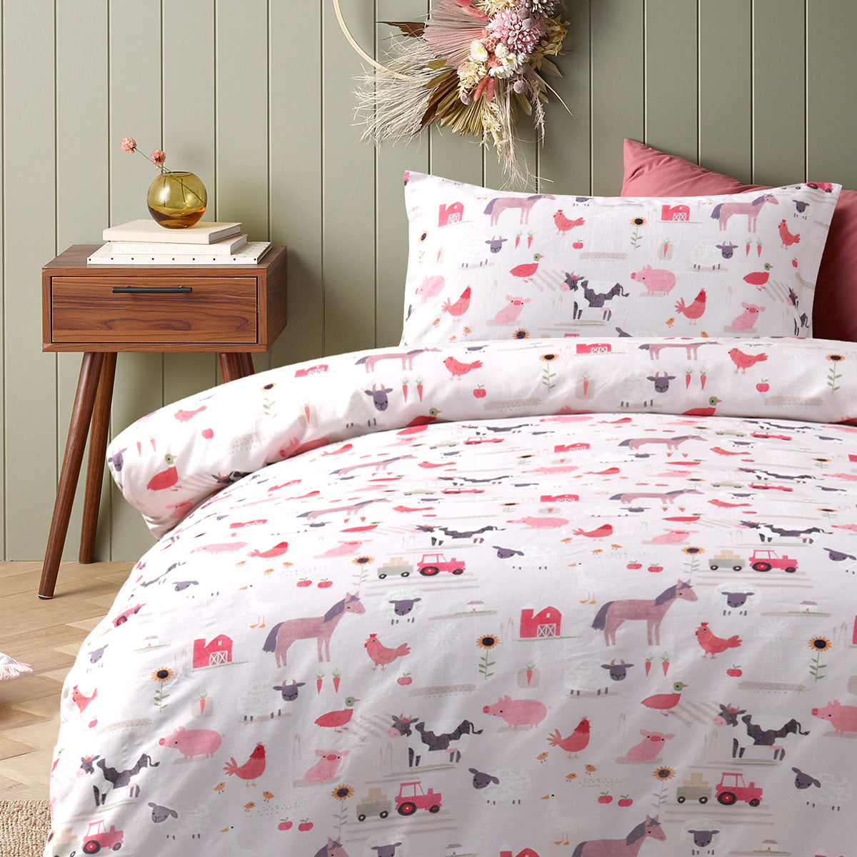 Happy Kids Farmyard Friends Washed Quilt Cover Set Double
