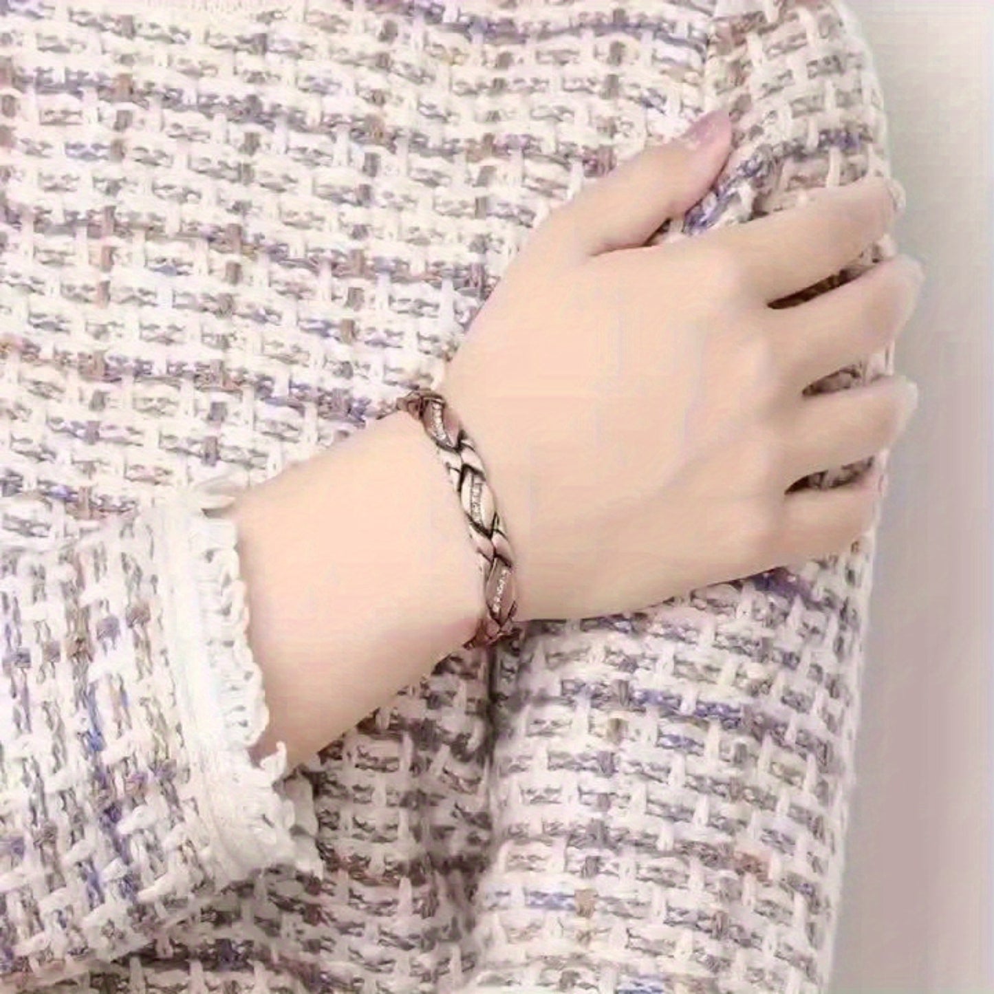 Leaf Magnetic Therapy Bracelet with Rhinestones - Geometric Stylish Wristband & Wellness Jewelry, Free Removel Tool(Rose Gold)