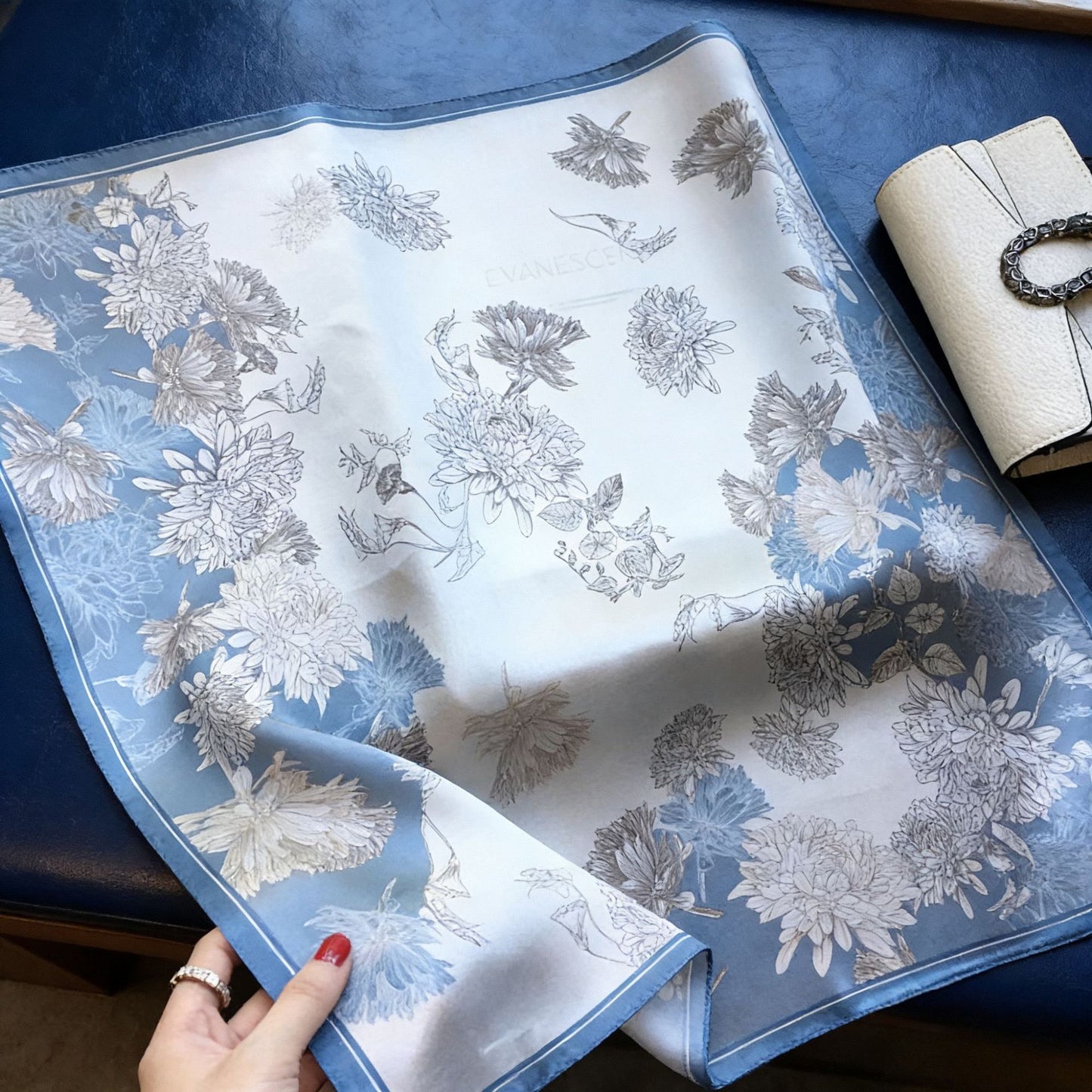 Mulberry Silk Square Scarf for Women - 53x53cm Floral Print Neck Scarf with Gift Box, Soft Lightweight Silk Headscarf for Birthday, Anniversary - Elegant Gift for Mum, Grandma, Teachers