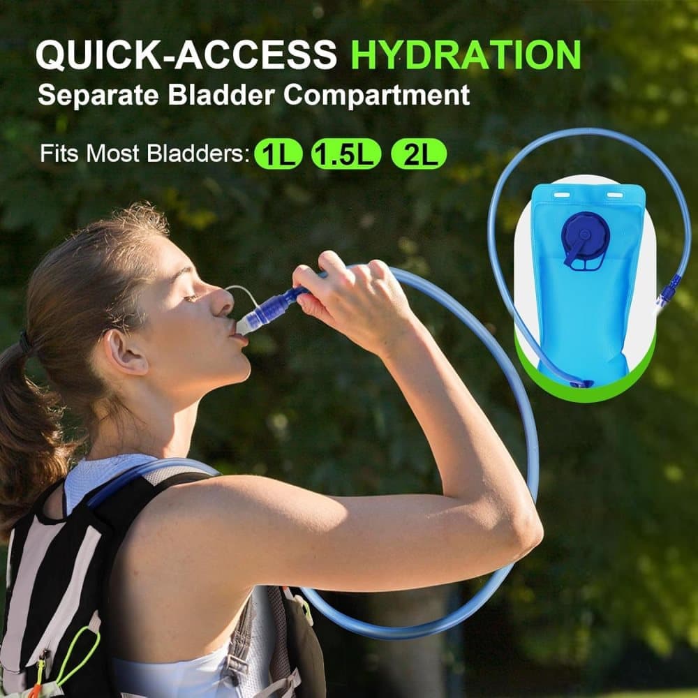 Reflective vest with hydration bladder, unisex adjustable breathable for running cycling marathons