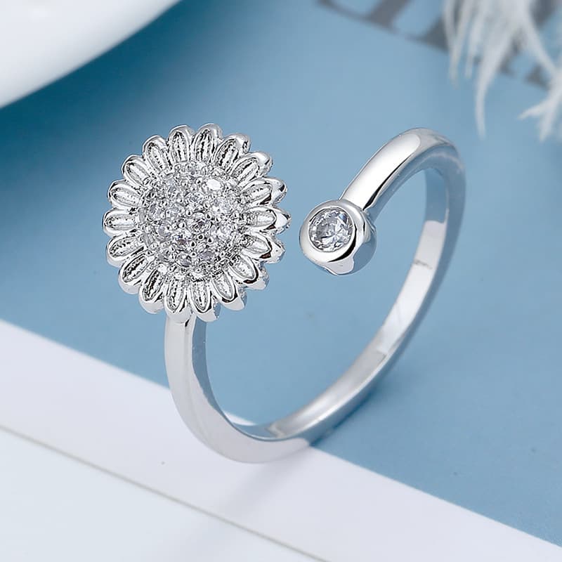 3-Piece Adjustable Stress Ring for Women with Rotatable Decor, Anxiety Relief, One Size