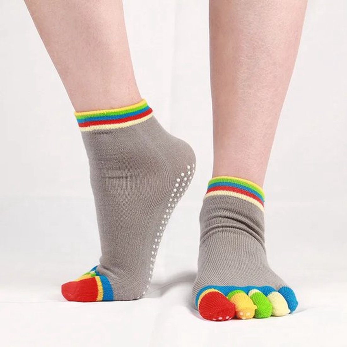 Full Toe Yoga Socks | Full Toe Yoga Sock | With Anti-Slip Bottom | Anti-Slip Socks | Pilates Socks | Size 36-40 | Grey with Colors