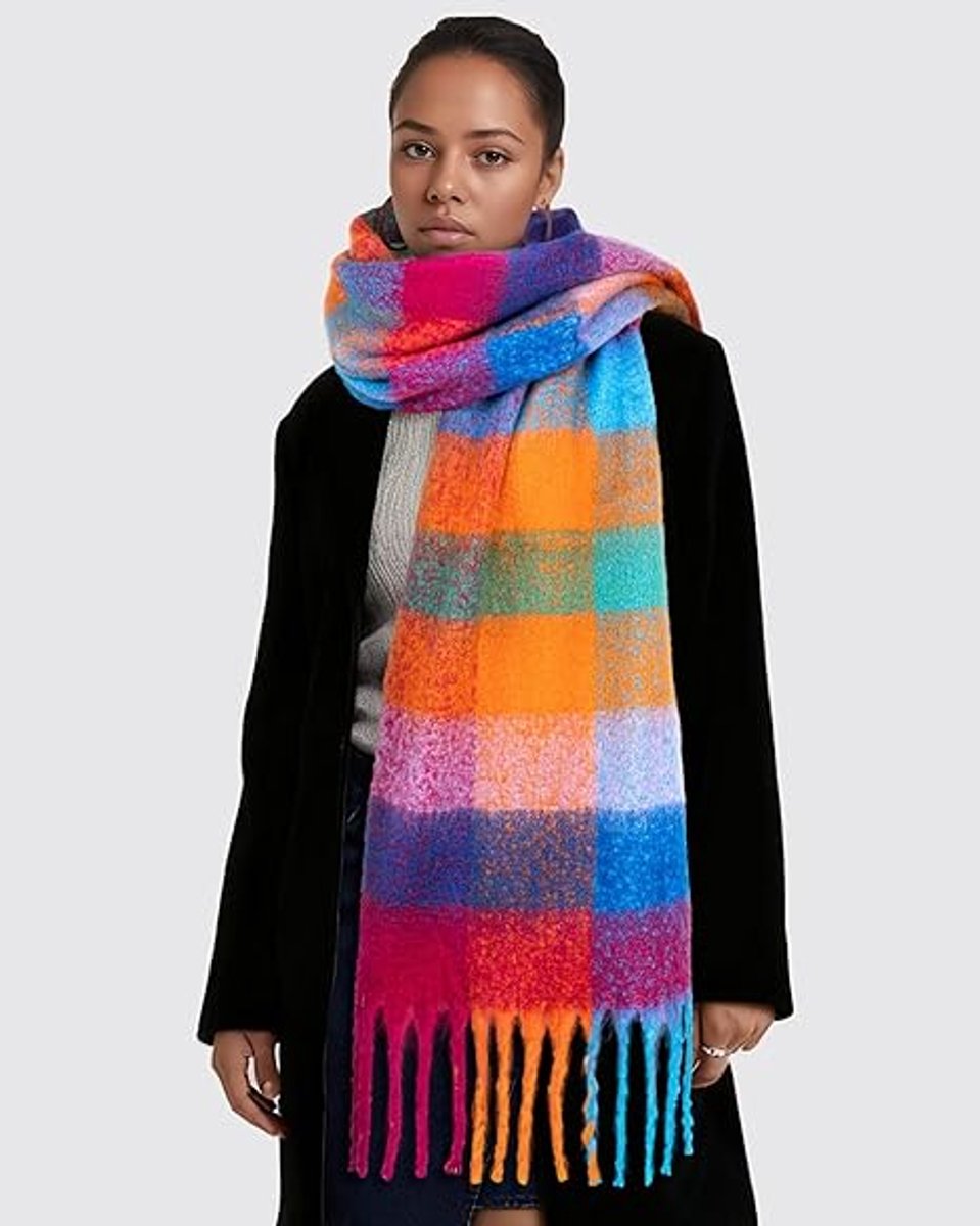 Colorful winter scarf for women - Warm, chunky knit and soft checkered scarf - Blanket scarf - Trendy Christmas gift - Gift for her