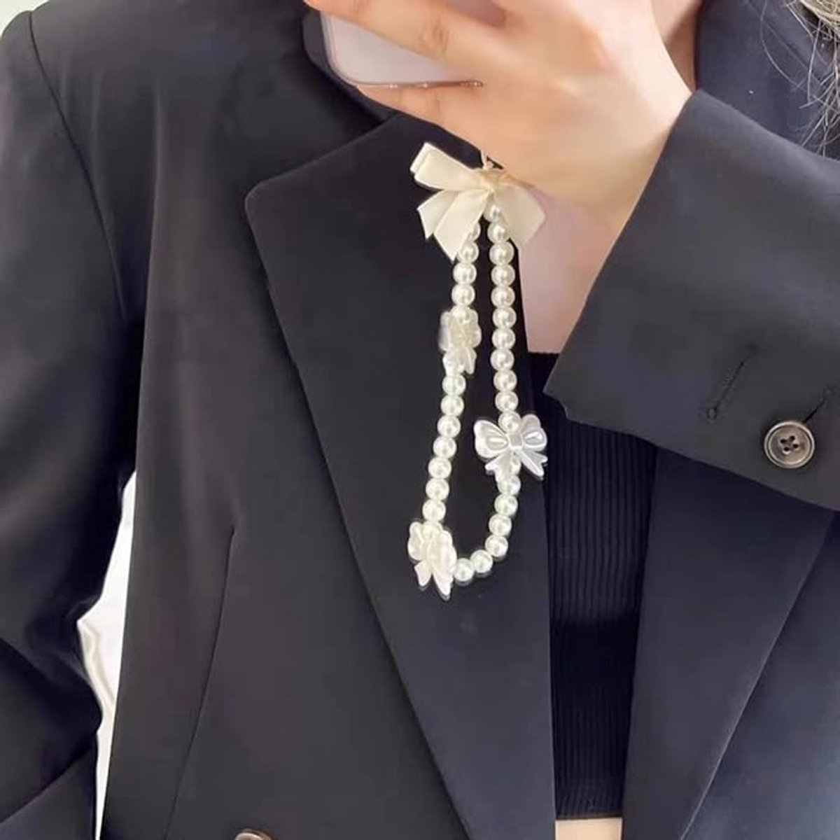 Phone pendant - cute phone chain - aesthetic heart-shaped pearl cord ornament