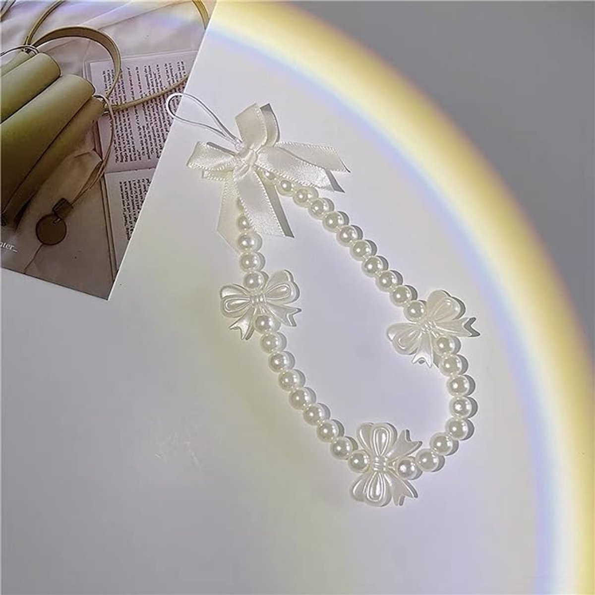 Phone pendant - cute phone chain - aesthetic heart-shaped pearl cord ornament