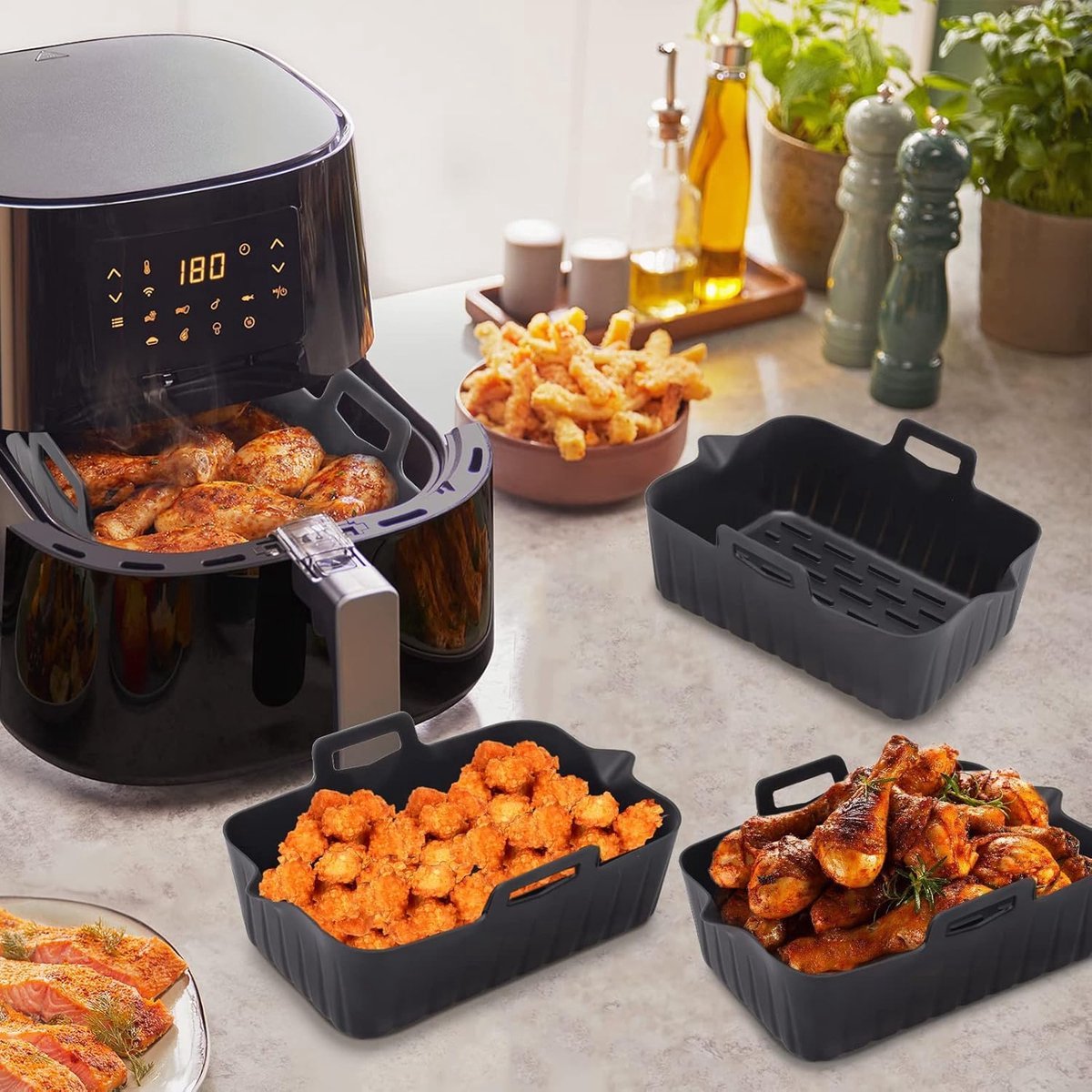 2 Airfryer Silicone Trays - Airfryer Accessories - BPA Free - Baking Paper Alternative - Airfryer Trays - Airfryer Liner - Rectangular - Airfryer Silicone Baking Paper - 17.5x12x6 Cm - Baking Mold - Black - Sustainable - Non-Stick - Dishwasher Safe