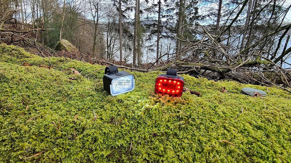 LED Bicycle Lighting - 2-piece - Front Light Rear Light - Bicycle Lamp - Small Bicycle Light - Bicycle Lights - Bicycle Lights - Waterproof / USB Rechargeable - Easy Installation - for Night Cycling/Back to School