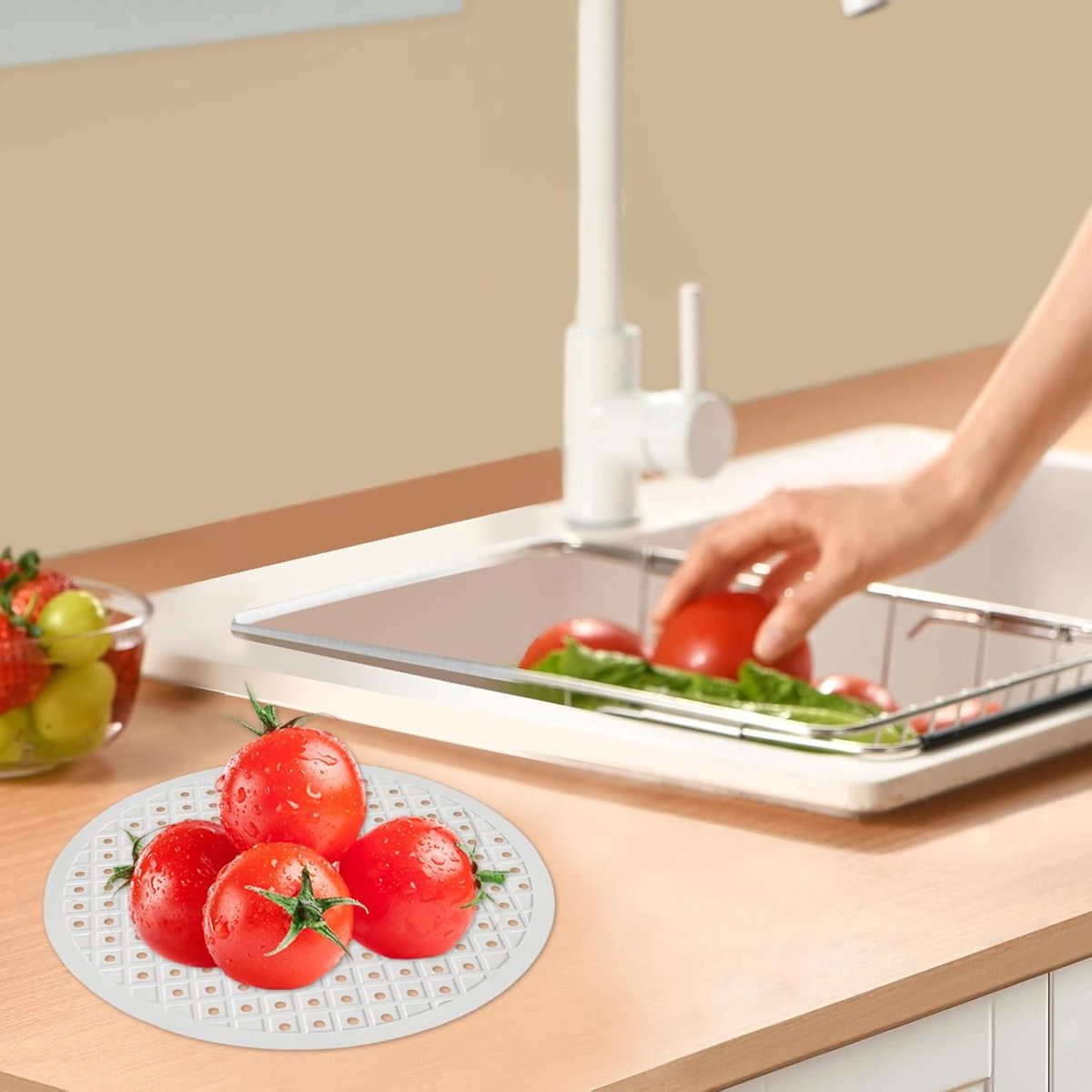 1 Piece Silicone Sink Mat - Washbasin Mat - Sink Mat - Sink Mats - Rubber Countertop Mat for Sink - Cuttable - Foldable - Non-slip - Round sink mat - Protective mat - For countertop - Round White - ø 31 Cm