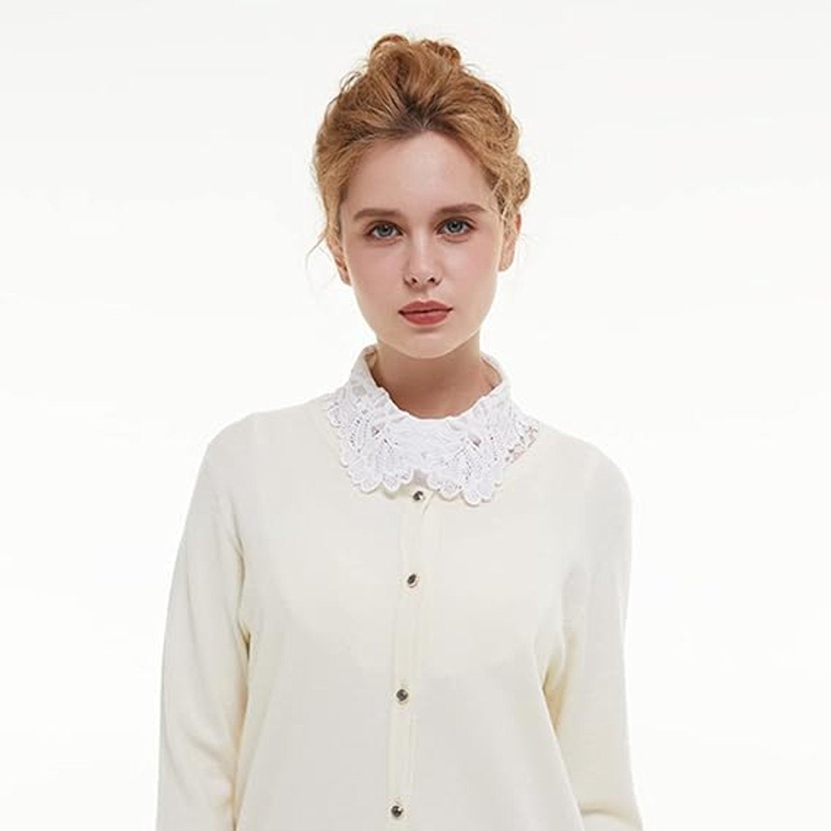 Blouse collar - Collars - Loose collar - Fake collar - Sweater Decorative - Round collar - White - One size - Lace - Detachable - Floral Pattern design - Adjustable