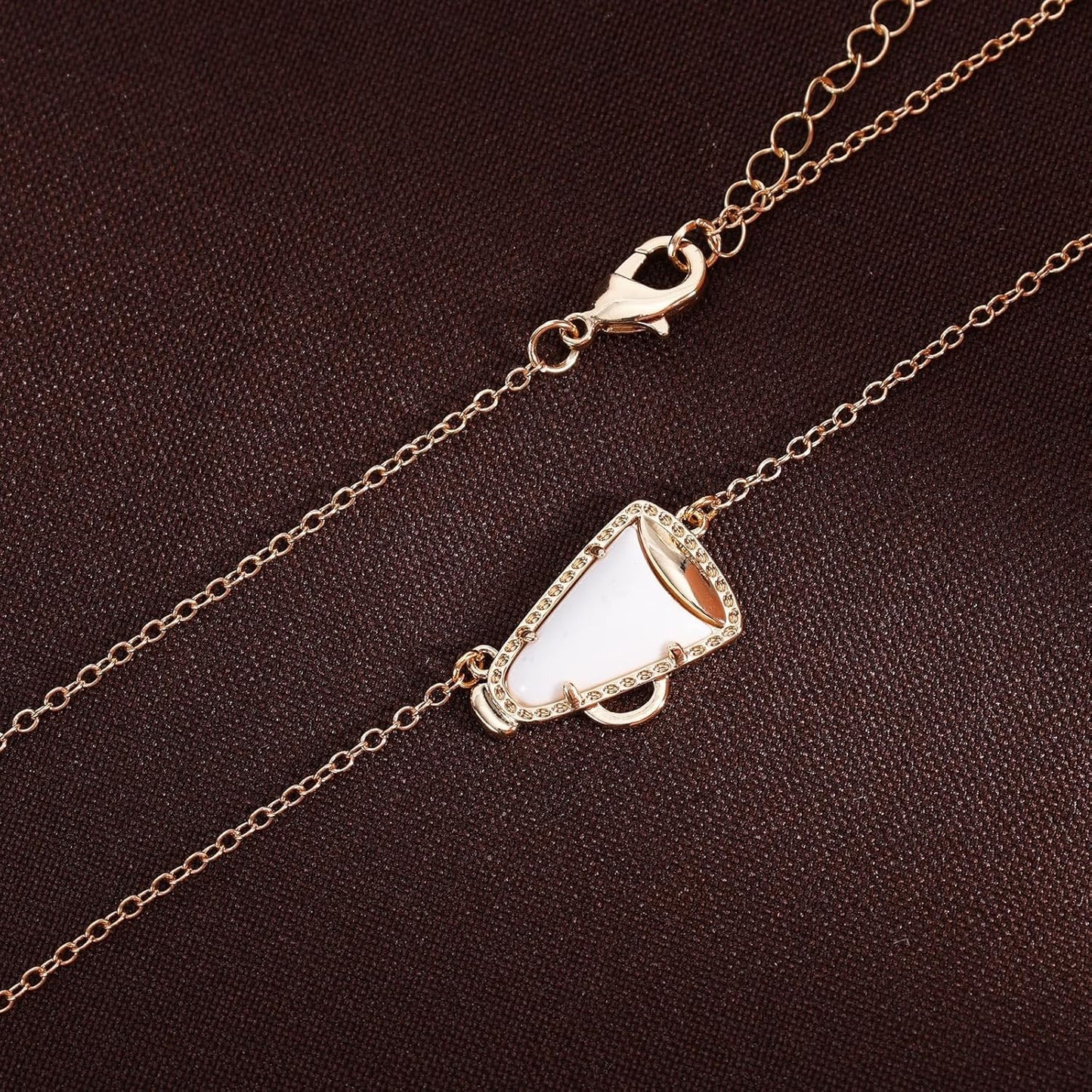 Cheerleader Gifts Cheer Necklace, Cheerleading Necklace for Women Cheer Team Gifts Pendant Charm Necklace Jewelry Cheer Coach Gifts for Women Mom Coach
