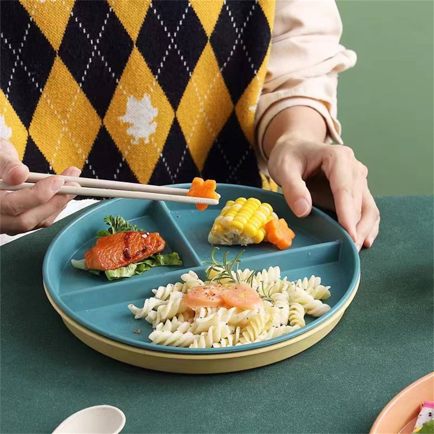 JWDX Tableware Clearance, Wheat Plates for Adults Reusable Dinnerware Set Kids Divided Plate Bariatric Plastic Salad Lunch Tray Microwave and Dishwasher GNA