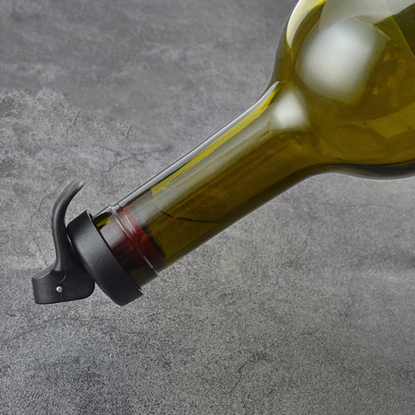 JWDX Wine Stopper Clearance! Red Wine Stopper Pumping Fresh Keeping Stopper Manually Press Down Wine Bottle Stopper Champagne Stopper Wine Vacuum Wine Stopper, Include 1X Wine Bottle Stopper Black