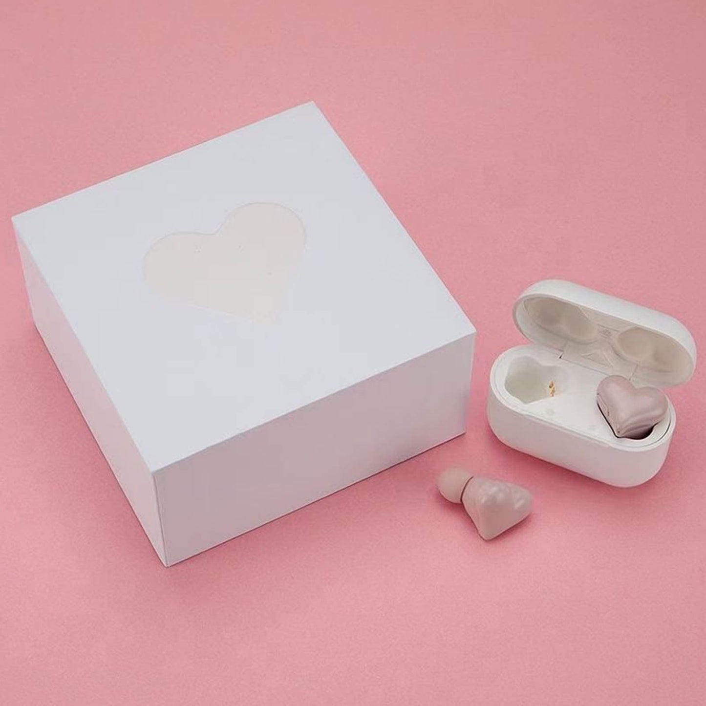 Heart Shaped Earbuds, Stylish Headphones HiFi Stereo Sound Waterproof Bluetooth 5.3 Earphones with Charging Case for Girls Women, Noise Reduction Sports Wireless In Ear Bluetooth Earphones Pink