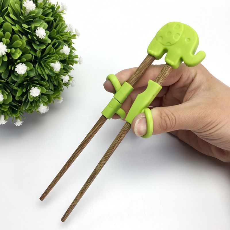 Training Chopsticks, Learning, Beginner, Brain Training, Practice, Korean Food, Japanese Sushi, 1 Step to Learn Chopstick, Right Handed - Elephant Green（17.5*11*5.8cm）