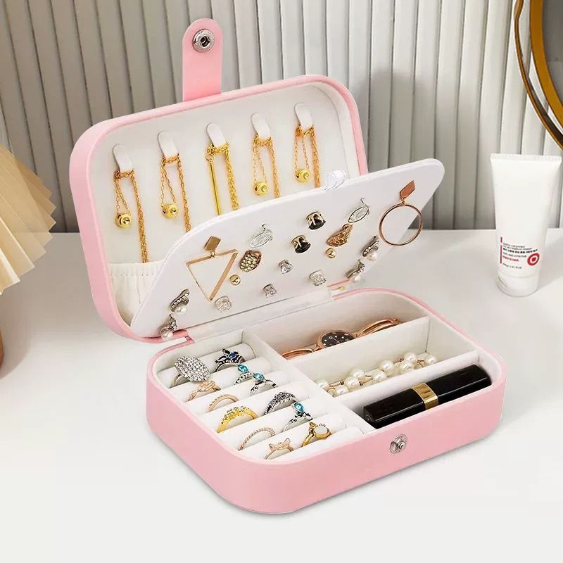 Travel Jewelry Box, PU Leather Small Jewelry Organizer for Women Girls, Portable Mini Travel Case Display Storage Holder Boxes for Stud Earrings, Rings, Necklaces, Bracelets (Pink)
