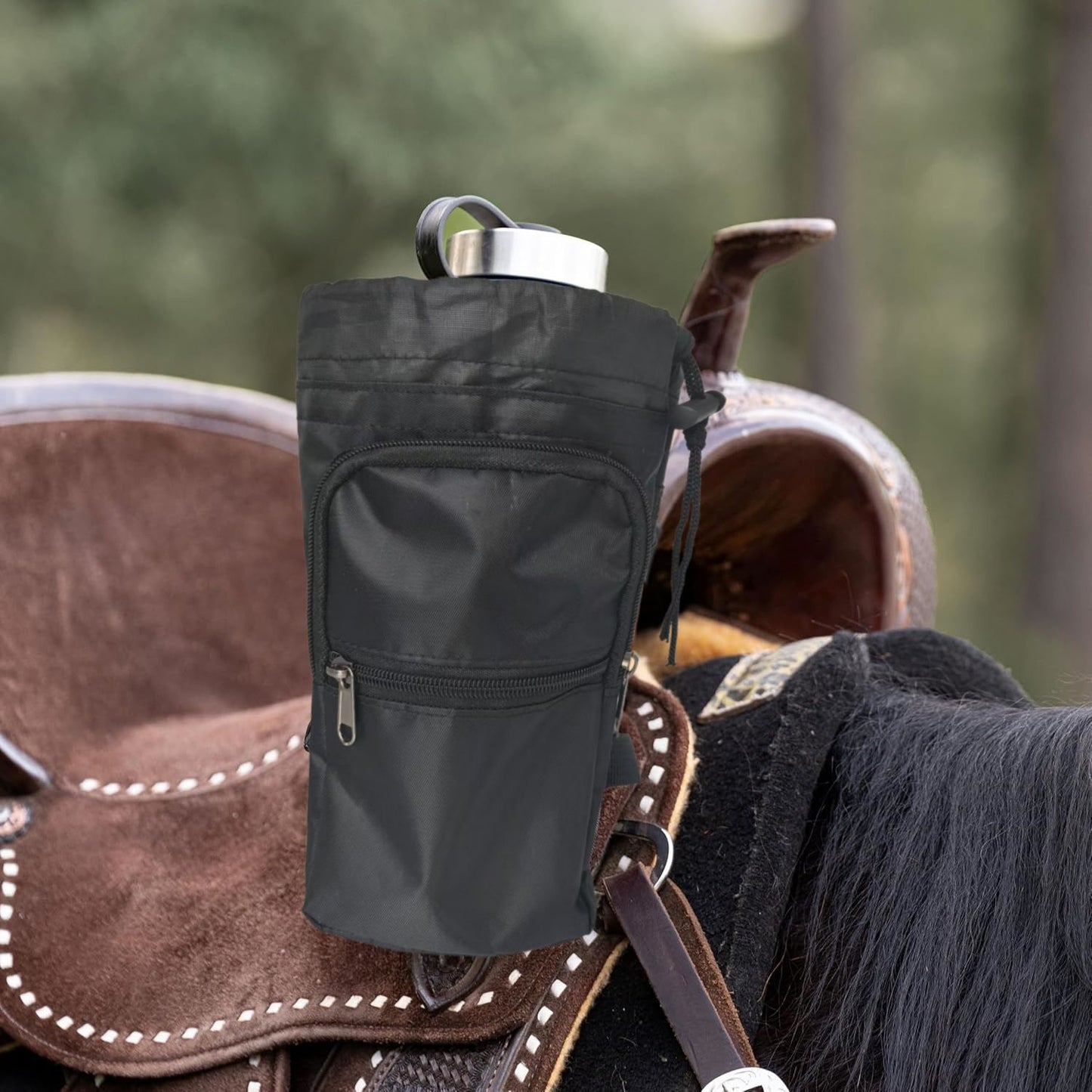 Saddle Water Bottle Holder with Pocket, Saddlebags for Horses with Adjustable Strap, Horse Riding Accessory, Easy to Attach, Black