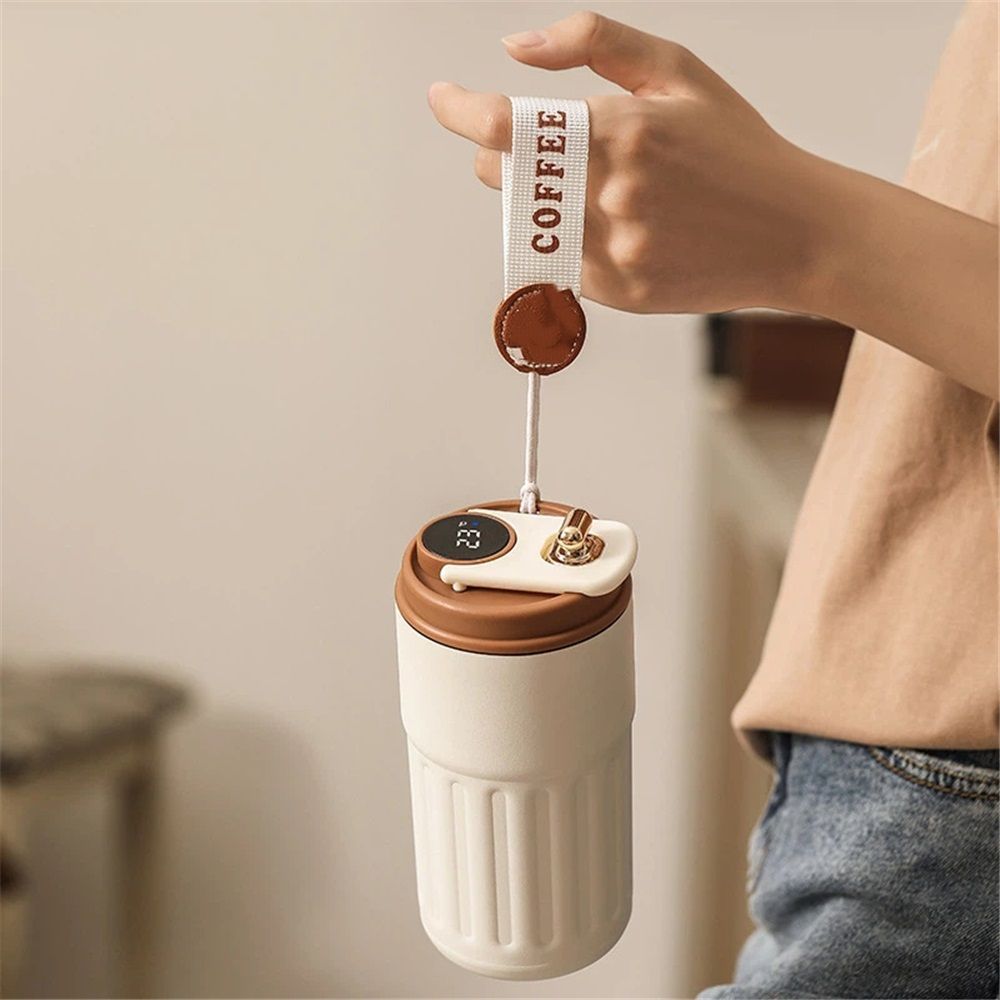 Coffee Cup With Temperature Display, New Portable LED Temperature Display Water Bottle, 450ml Large Capacity Coffee Bottle, for Car Office Travel Mug