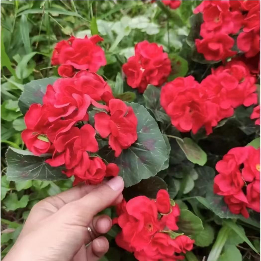 Artificial Flowers Red