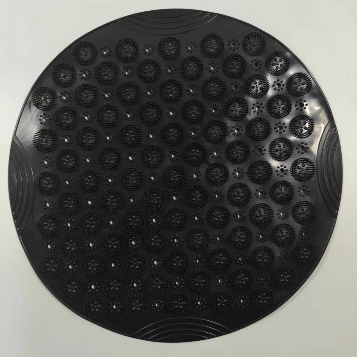 Black Round Non-Slip Massage Bath Mat 55×55cm