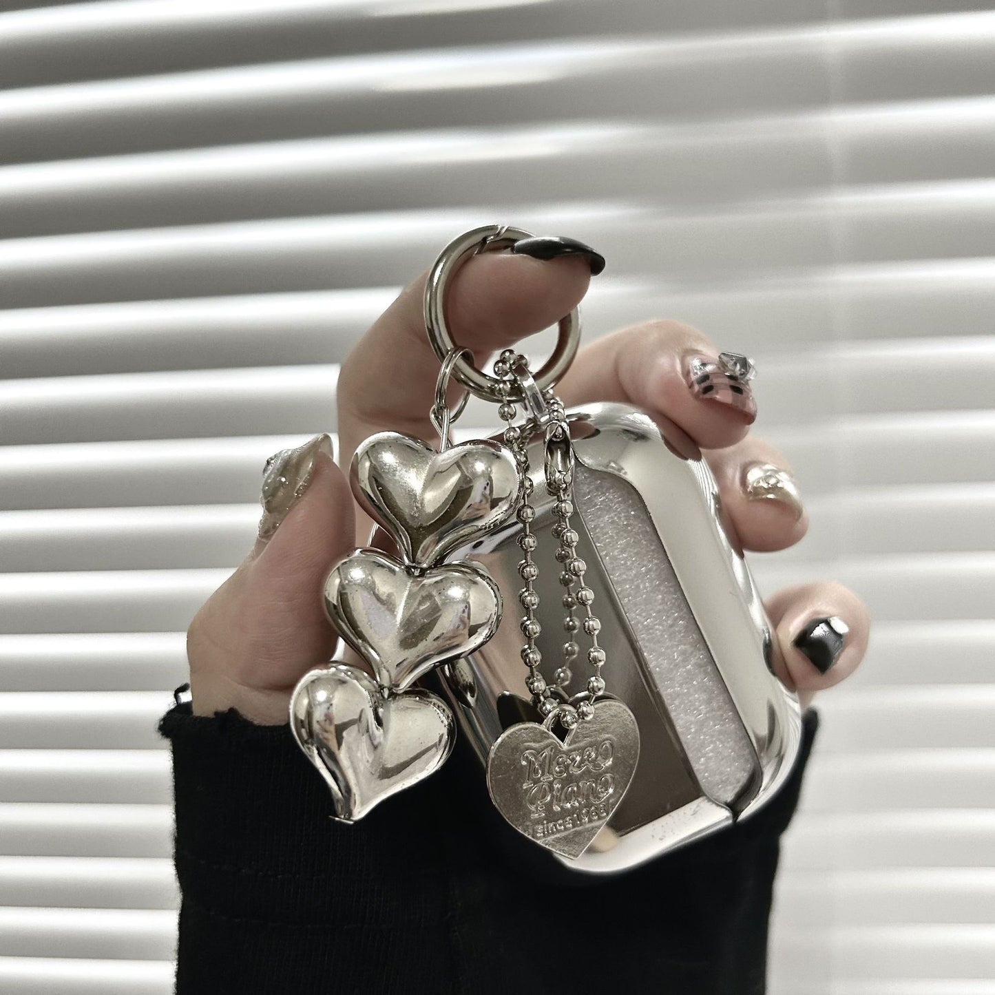 Electroplated 3D Heart + Bracelet Apple AirPods Pro