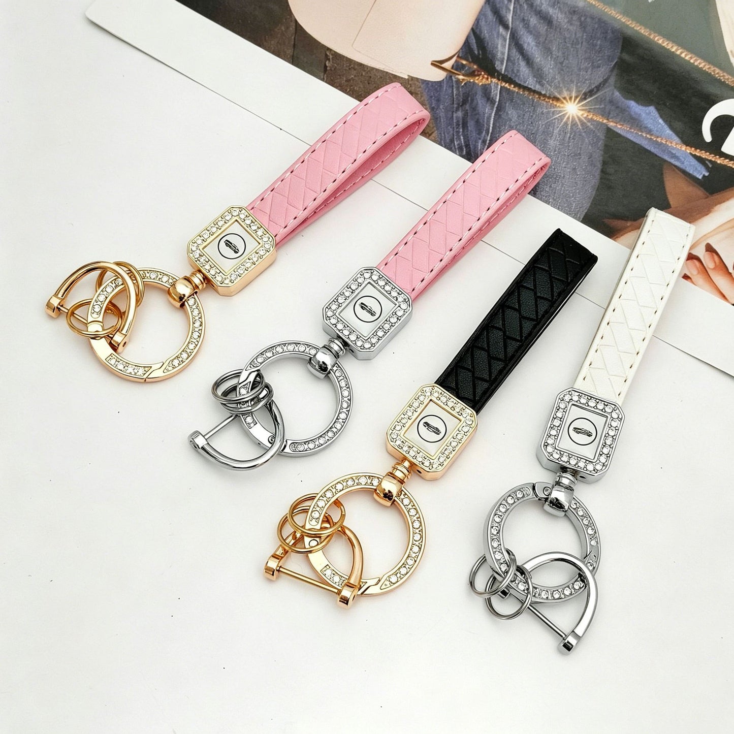 Silver Hardware White 25 Pack