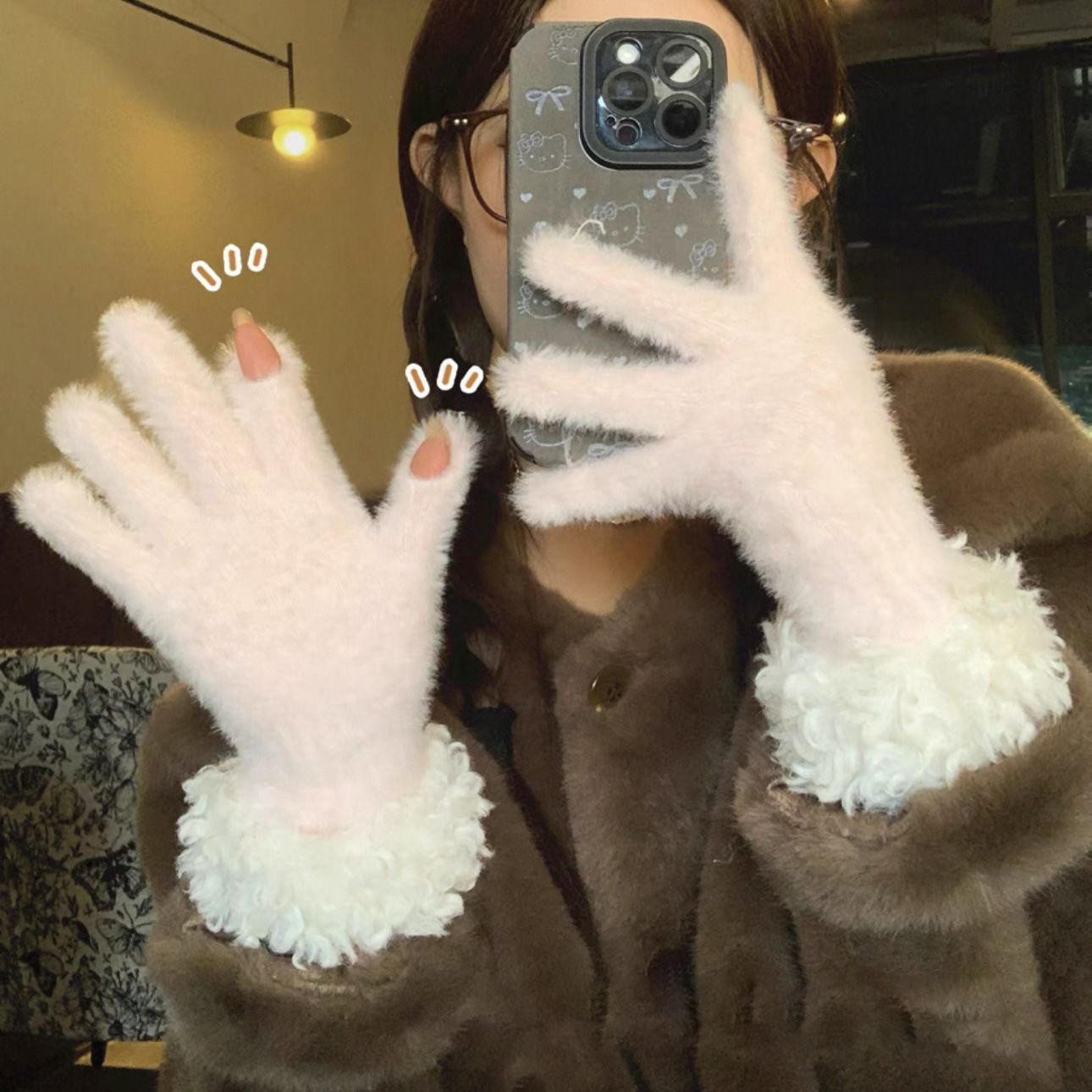 Pink Faux Mink Spliced Gloves