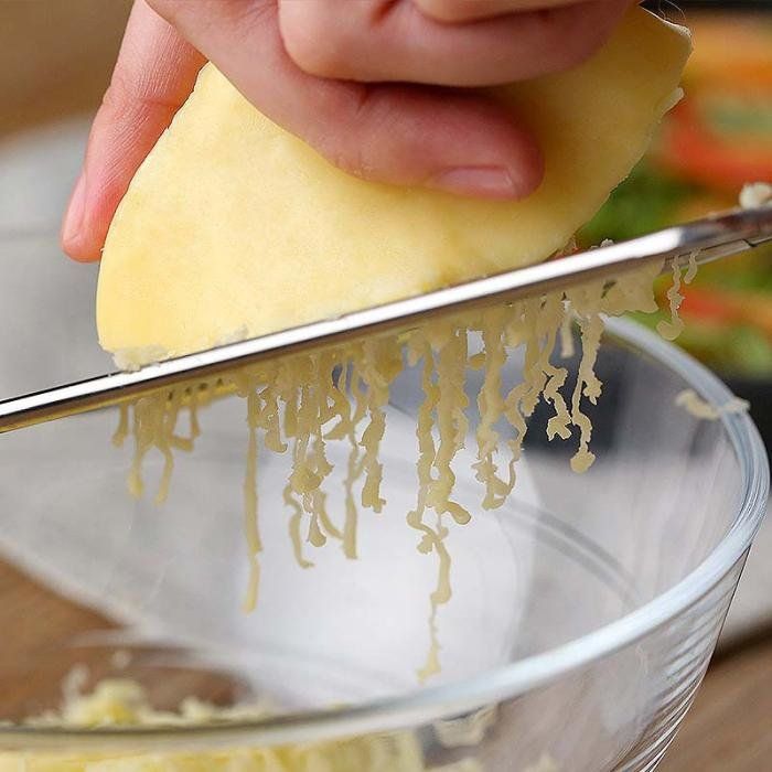 Stainless steel grater, silver