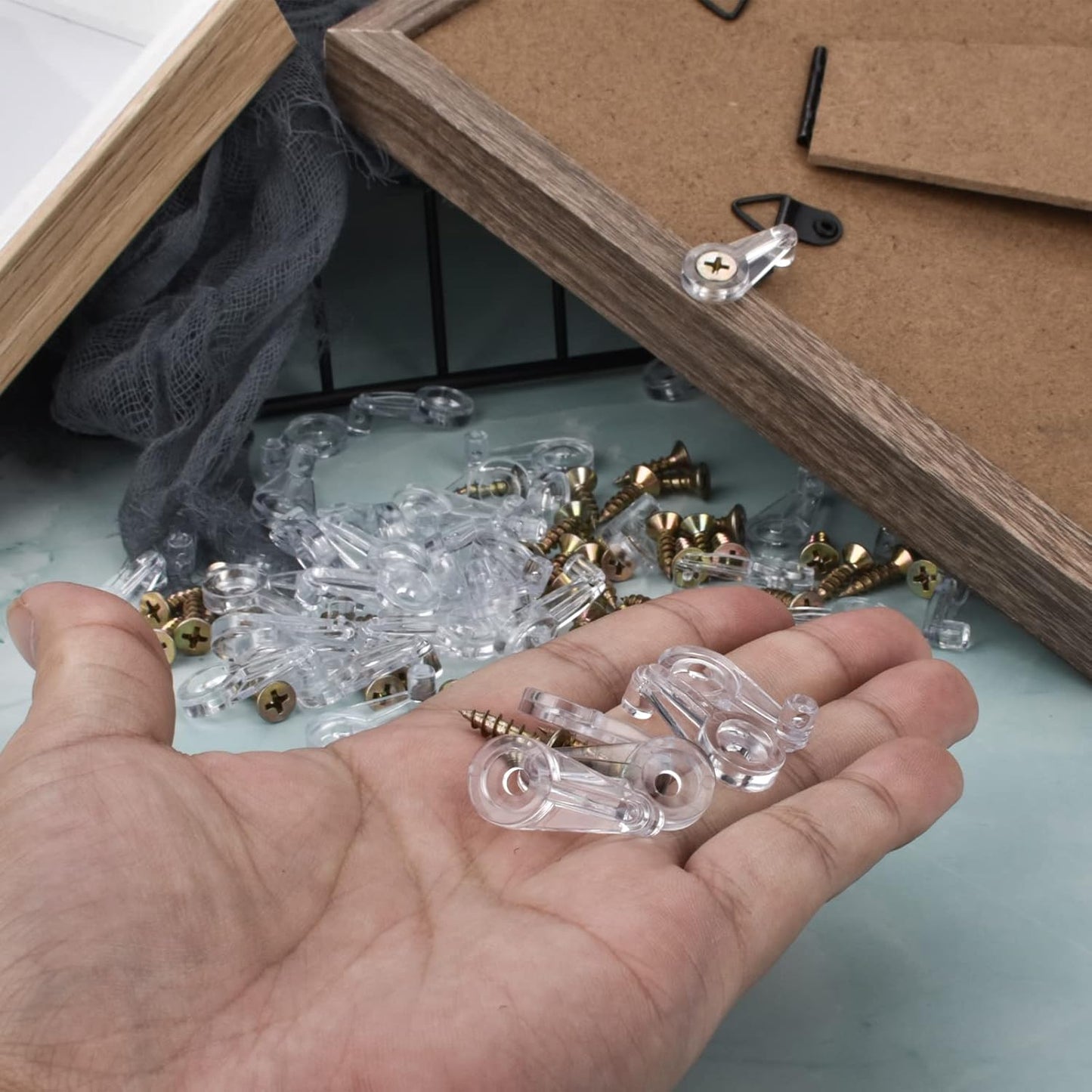 50 Pack Glass Retainer Kit 4-5mm Clips With Screws for Fixing Cabinet Doors
