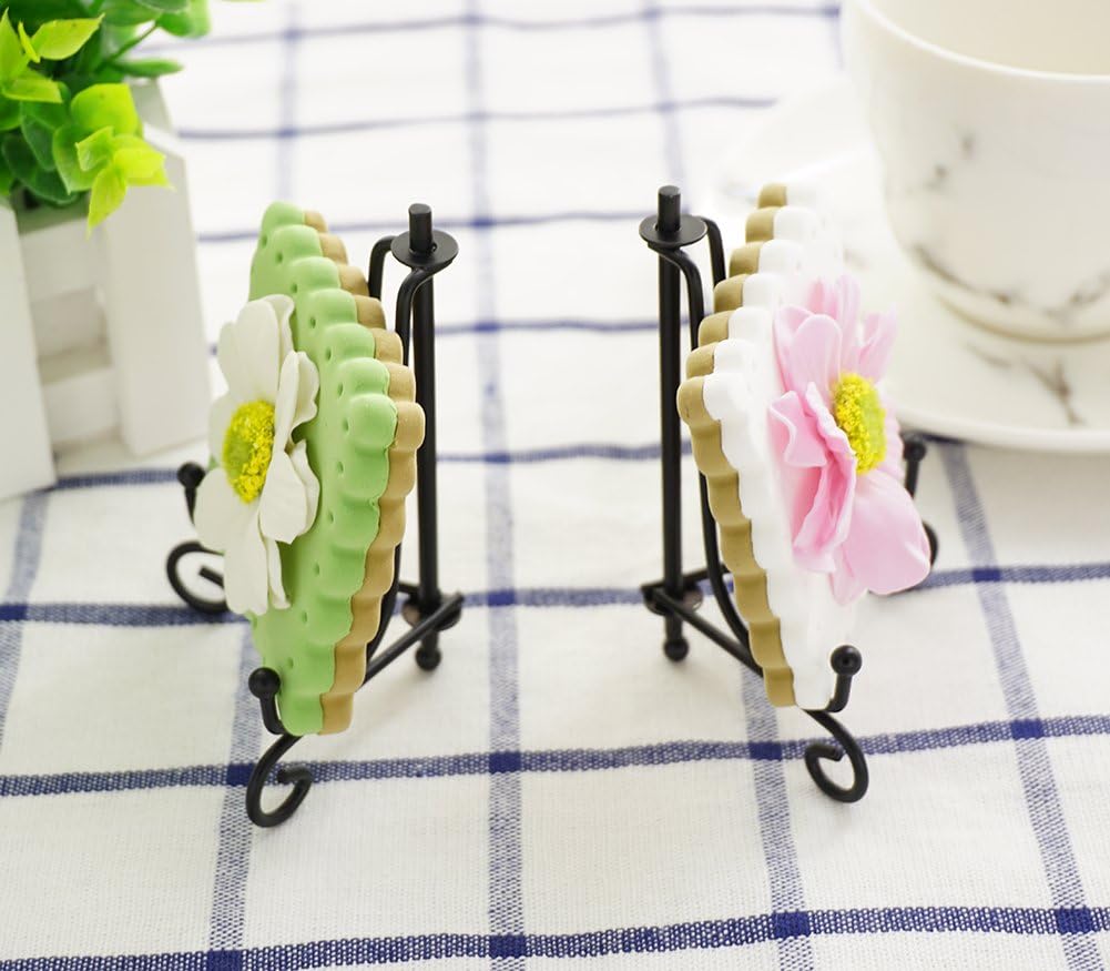 3.5 Inch Black Mini Iron Stand Cookie Holder Display Stand Place Card Holder Display Easels at Weddings, Birthday Party (4 pack)