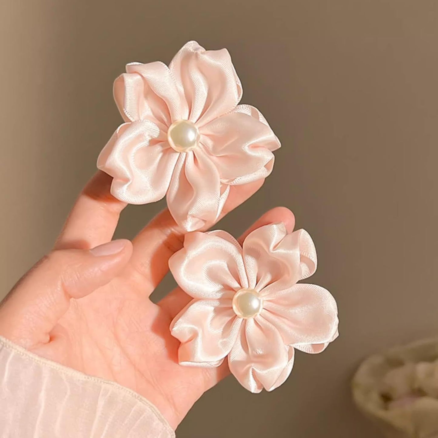 2 Pack Pink Sakura Hair Clips With Pearls for Girls Front Side Bangs, Fringe Duckbill Hair Clips Headwear Accessories (Sakura)