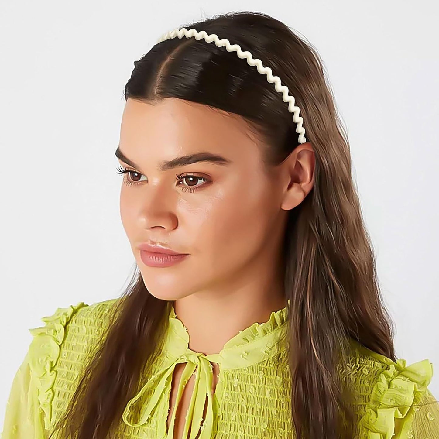 Plastic Matte Zig Zag Headbands or Women, Non Slip with Teeth, 8 Pack (Cream, One size)