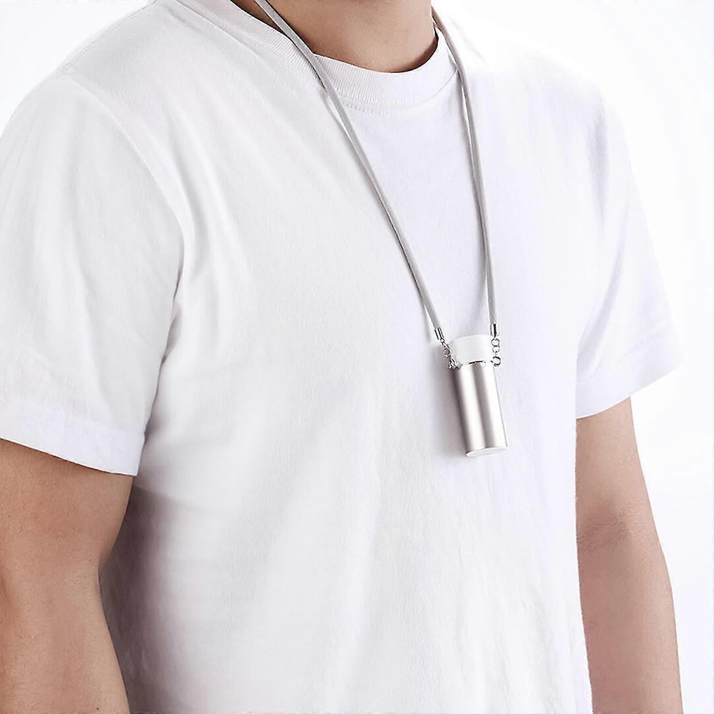 Air Purifier Necklace Rechargeable Personal Mini Wearable Travel Ionizer No Static