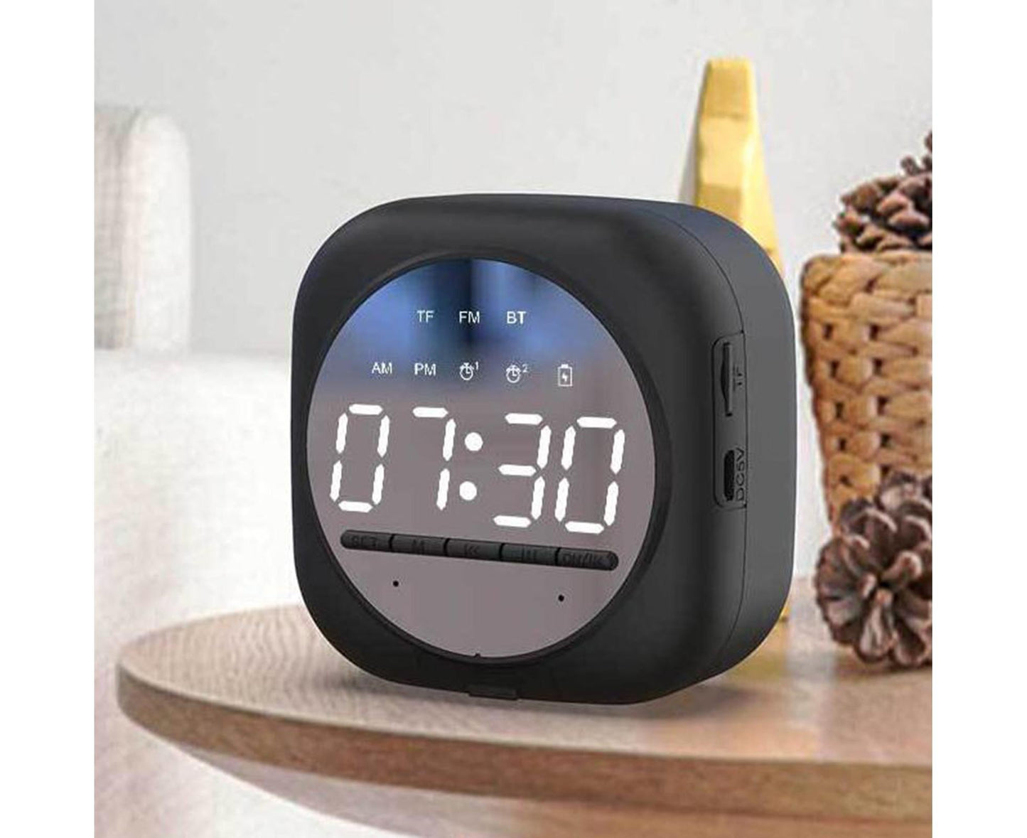 Q12 Bluetooth-compatible 5.0 Multifunctional Alarm Clock Subwoofer Speaker Support TF Card - White