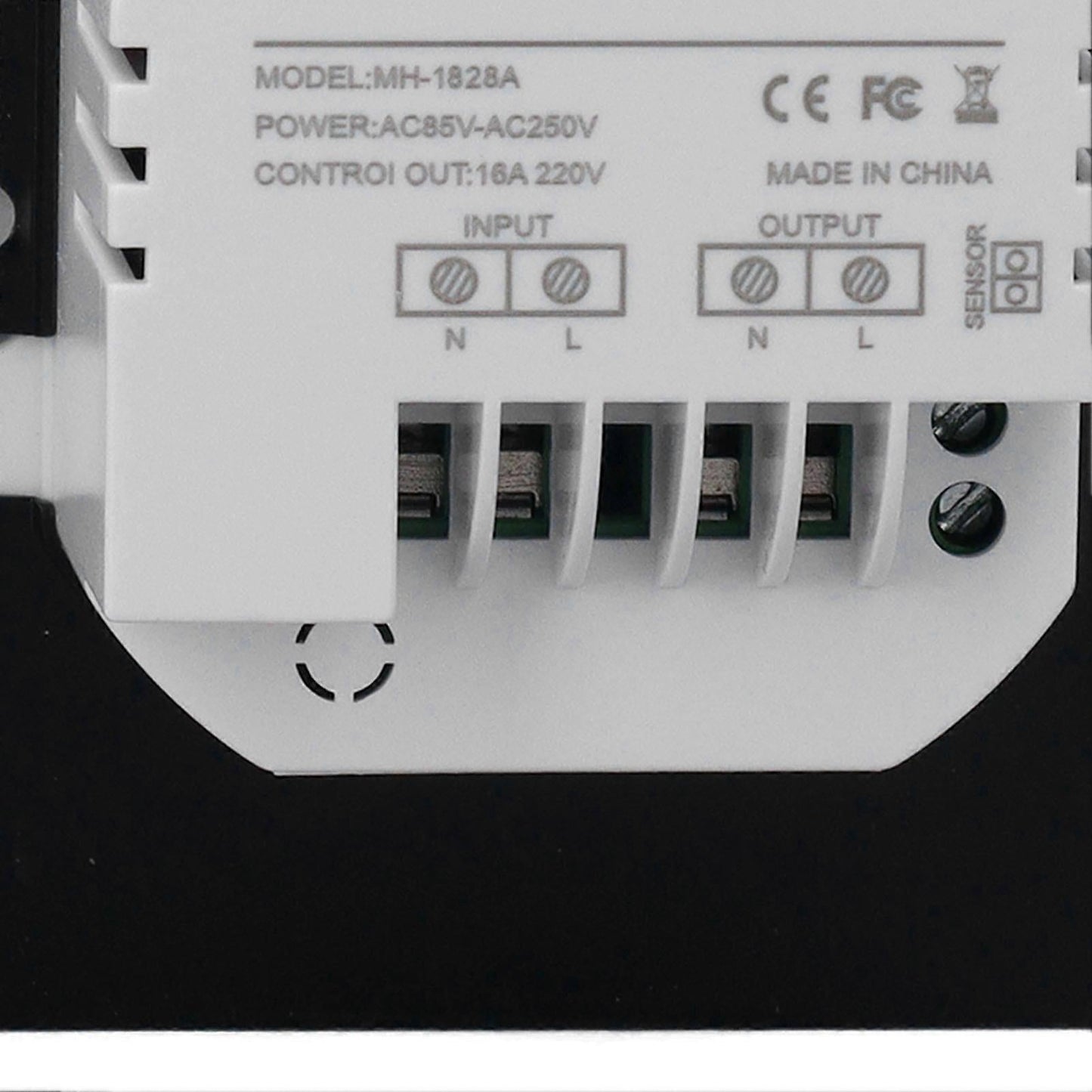 Electric Underfloor Heating Thermostat LED Display High Accuracy 16A Temperature Controller