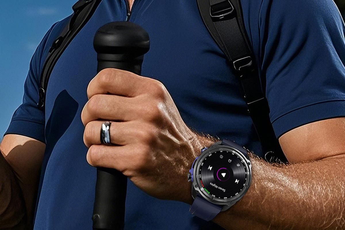 1.43 Inch Outdoor Smart Watch 100+ Sports Modes Bluetooth Call Flashlight 3ATM Waterproof