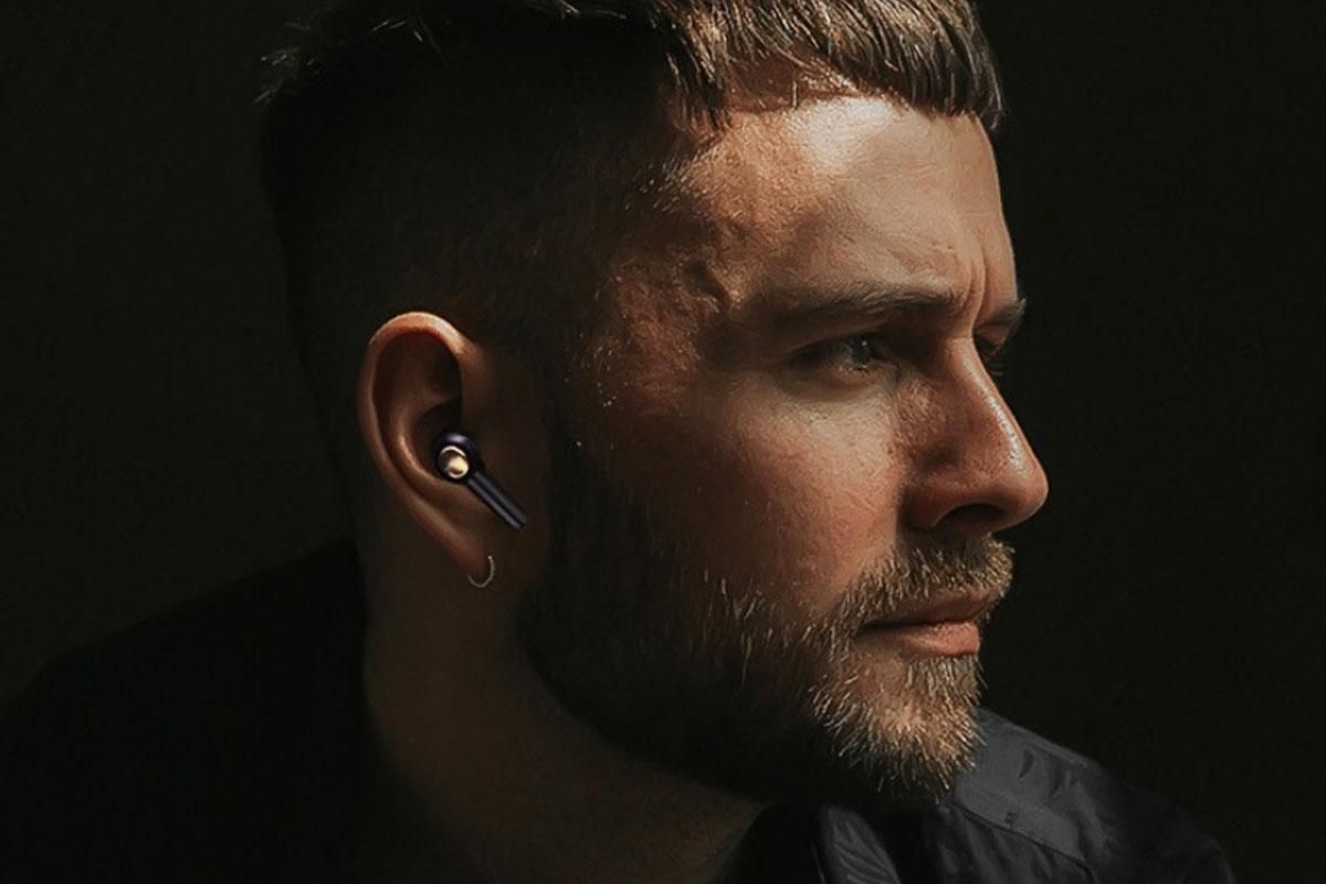 Wireless Earbuds Bluetooth Headphones Wireless Charging Case LED Display Over Ear Buds Mini Wireless Earbuds for Sports Workout