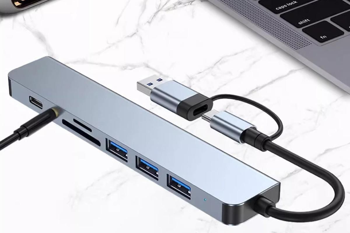 Multifunction Splitter Docking Hub 8 In 1 USB-C And USB-3.0 HUB Multiport Adapter for Laptop Tablet Devices
