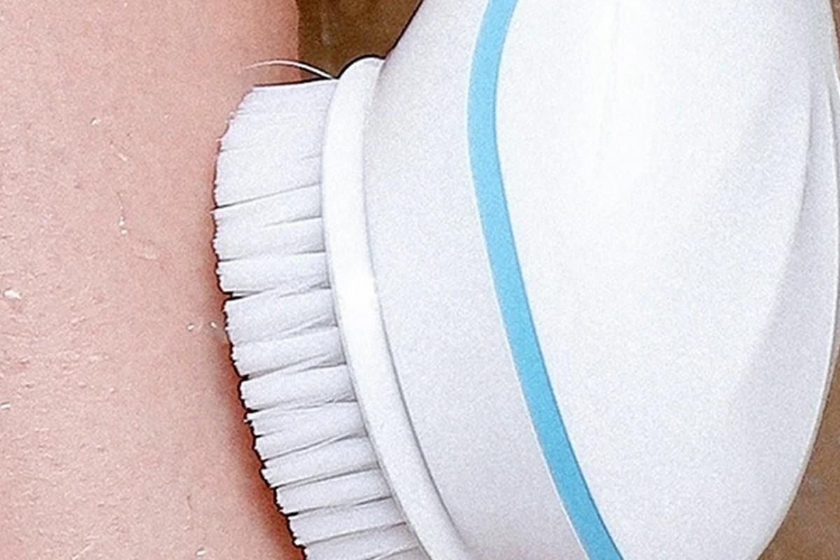 Rechargeable Body Brush Kit with Long Handle -Blue