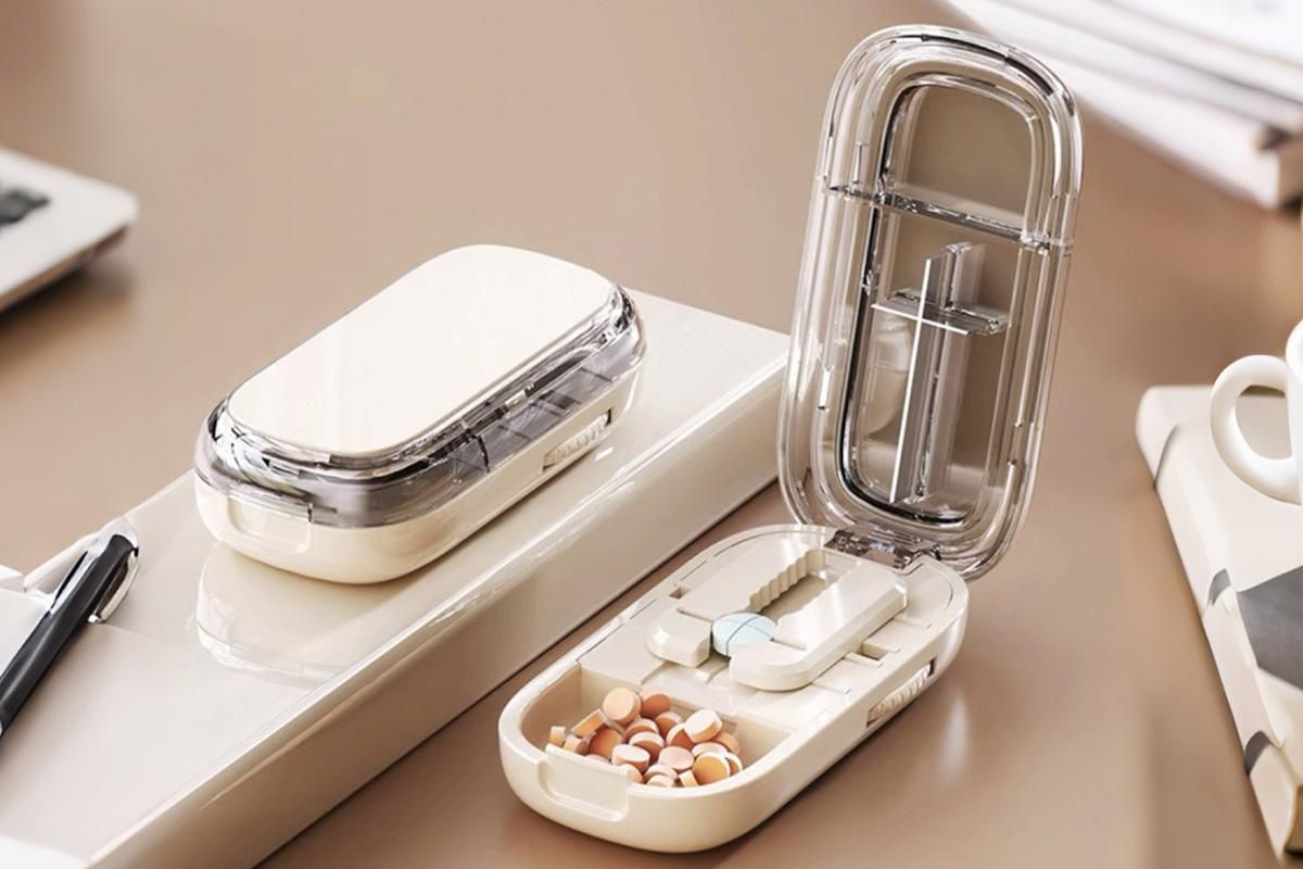 Pill Cutter Pill Splitter for Small and Tiny Pills 1/2 Adjustable Pill Organizer - Beige 1/2 and 1/4 Pill Cutter