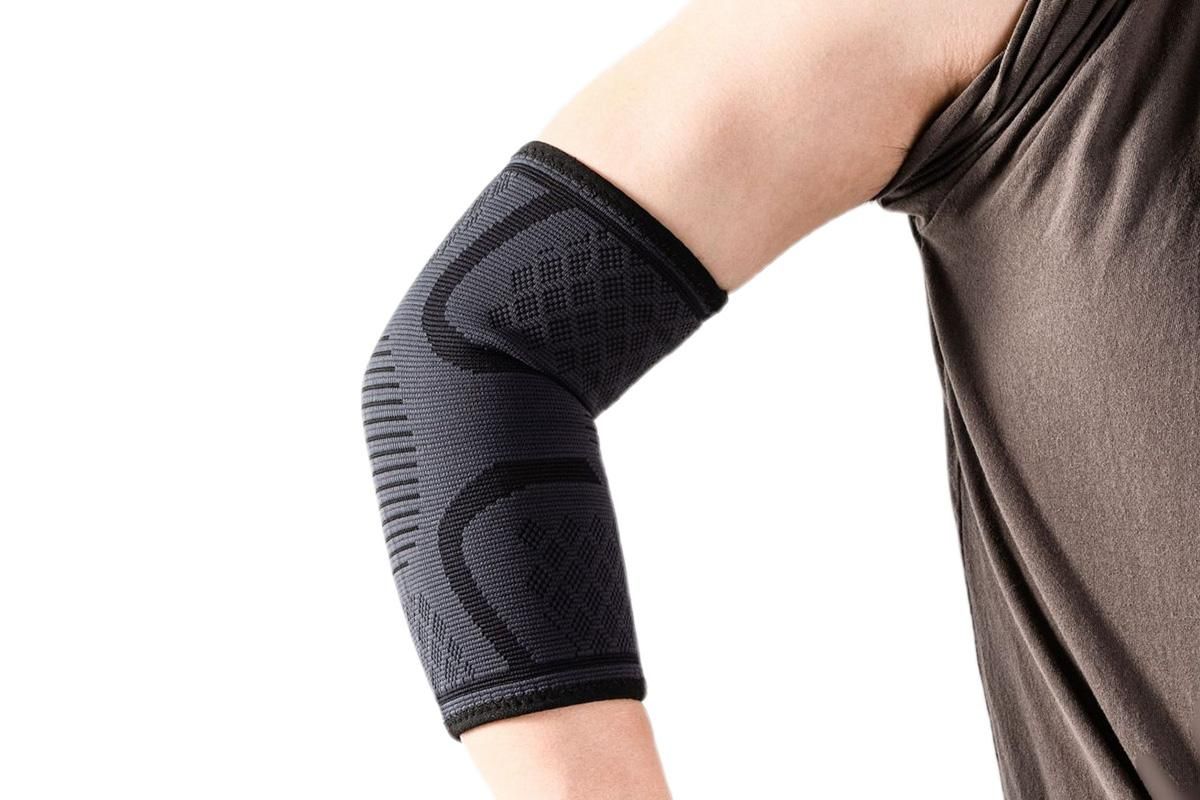 2Pcs Elbow Brace for Tendonitis Elbow Compression Support Sleeve for Golfers Pain Relief for Workout Weightlifting -Black / L
