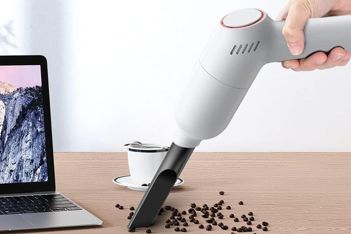 Handheld Car Vacuum Cleaner 9000Pa Rechargeable Portable Cordless Duster - White