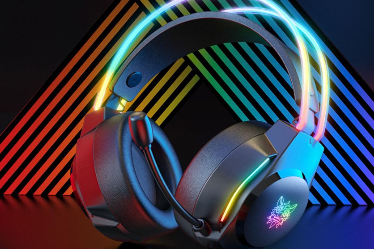 Gaming Headset with Mic Over Ear Headphone Lightweight Headphones with RGB Frame Gaming Headphones -Black